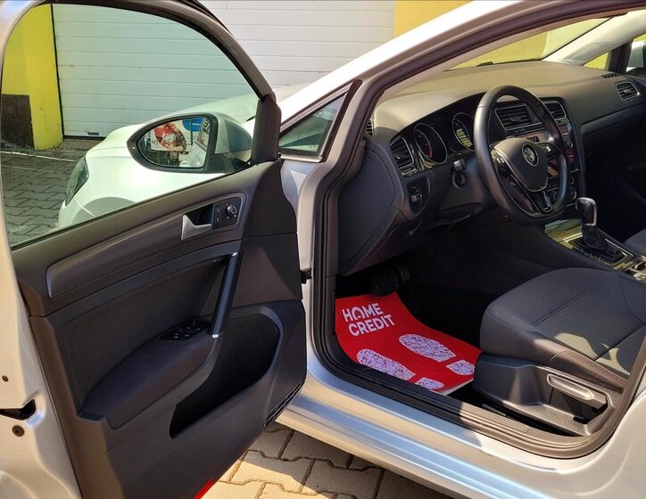 Volkswagen Golf Kombi 1,6 l 85 kw