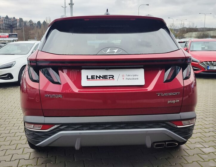 Hyundai Tucson SUV / Terénní 1,6 l 195 kw