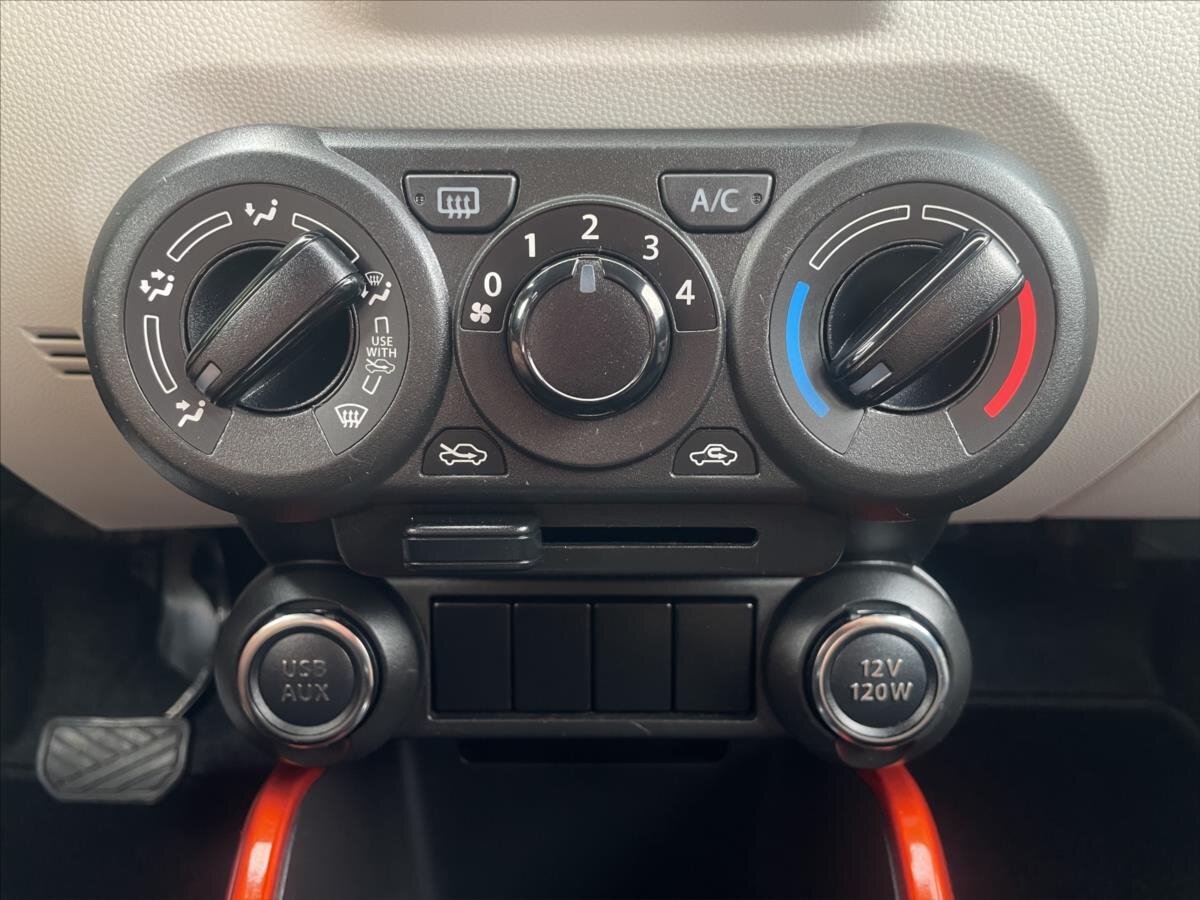 Suzuki Ignis Hatchback 1,2 l 66 kw