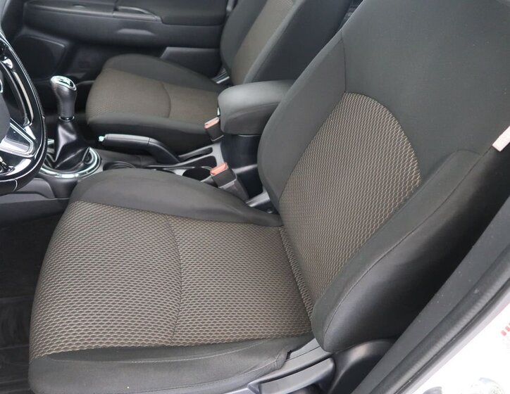 Mitsubishi ASX SUV / Terénní 1,6 l 86 kw