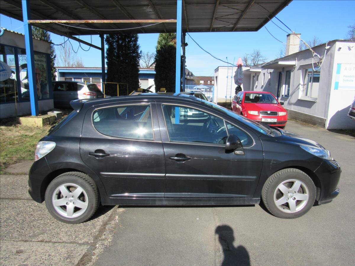 Peugeot 207 Hatchback 1,4 l 70 kw