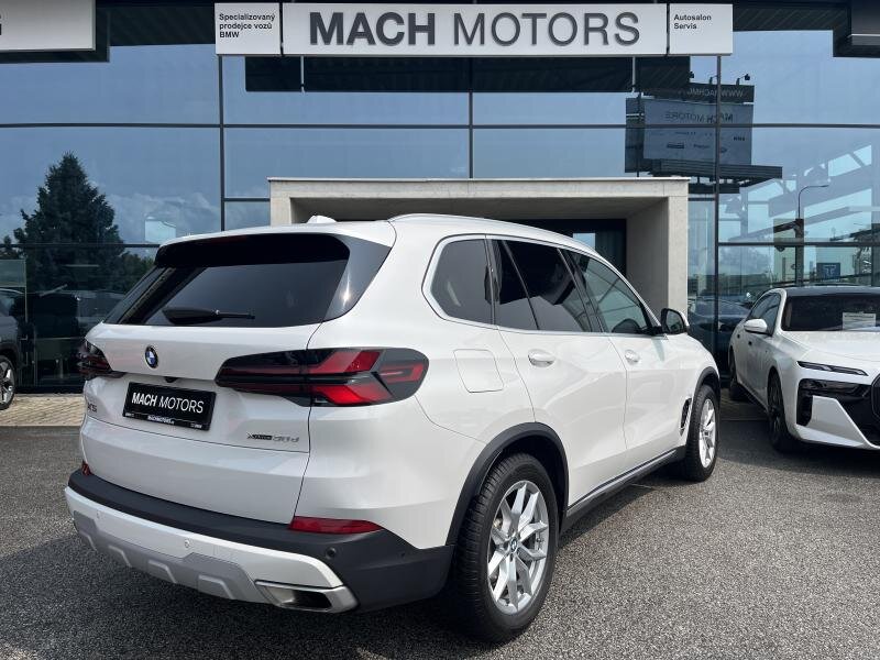BMW X5 SUV 3,0 l 210 kw