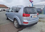 Peugeot 4007 SUV / Terénní 2,2 l 115 kw