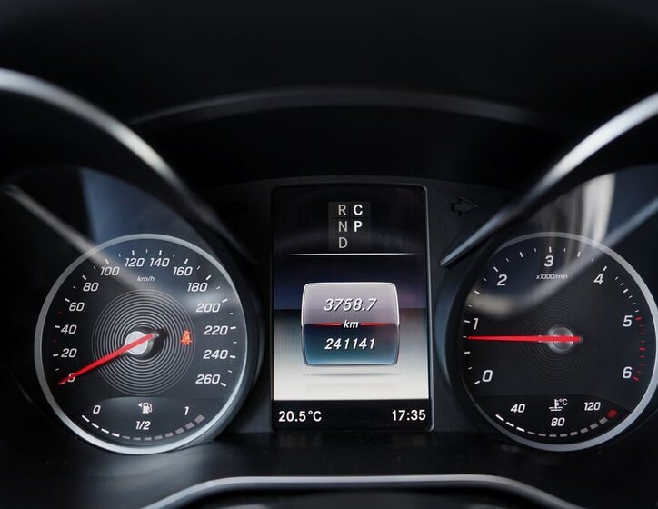 Mercedes-Benz Třídy V MPV 2,0 l 176 kw