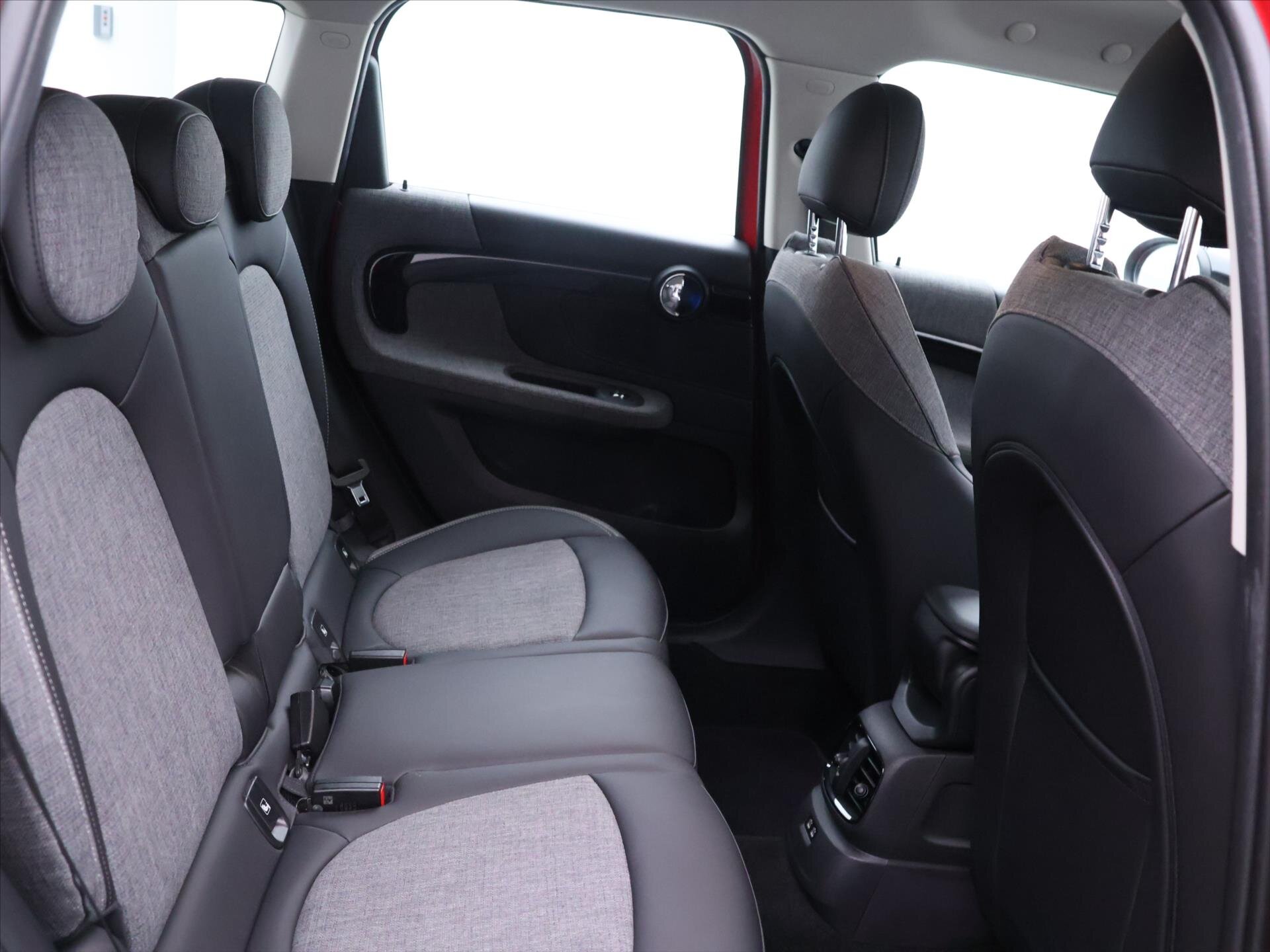 Mini Countryman SUV / Terénní 1,5 l 100 kw