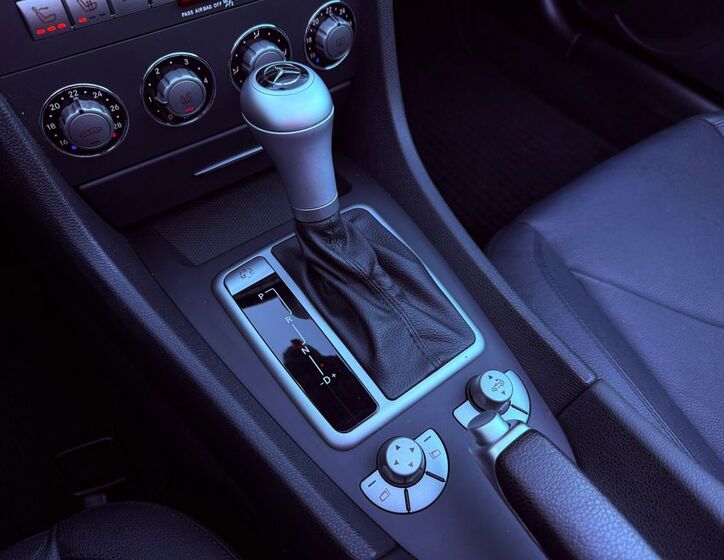 Mercedes-Benz SLK 24