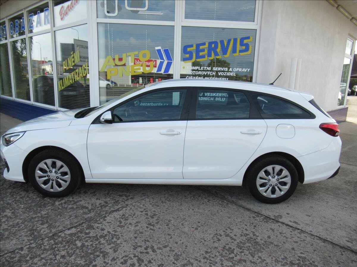 Hyundai i30 Kombi 1,4 l 73 kw