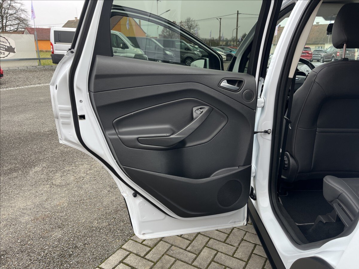 Ford Kuga Kombi 2,0 l 132 kw