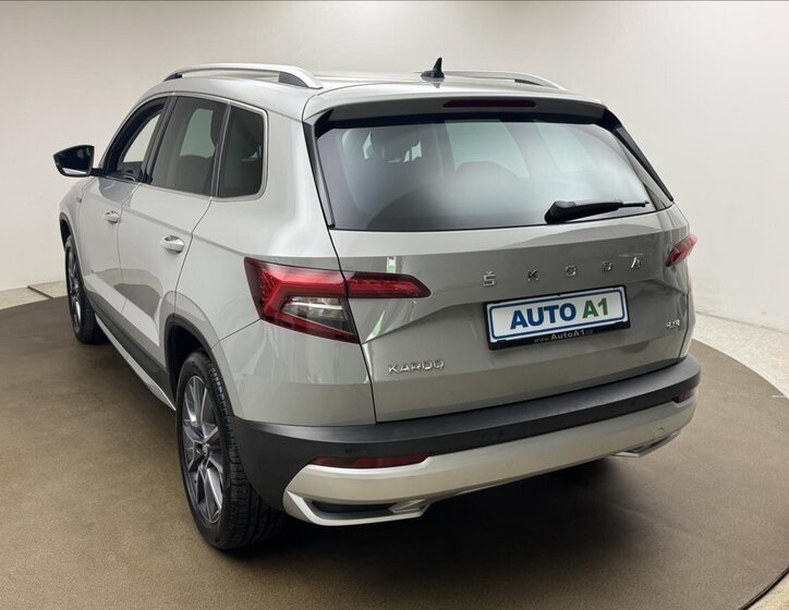 Škoda Karoq SUV / Terénní 2,0 l 110 kw