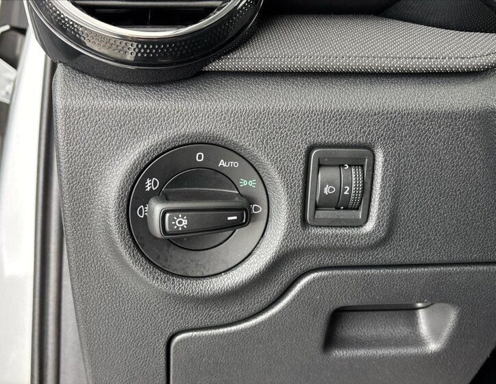 Škoda Fabia Hatchback 999,0 85 kw