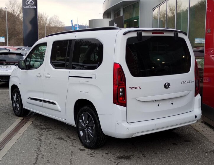 Toyota ProAce City Verso MPV 0,0 0