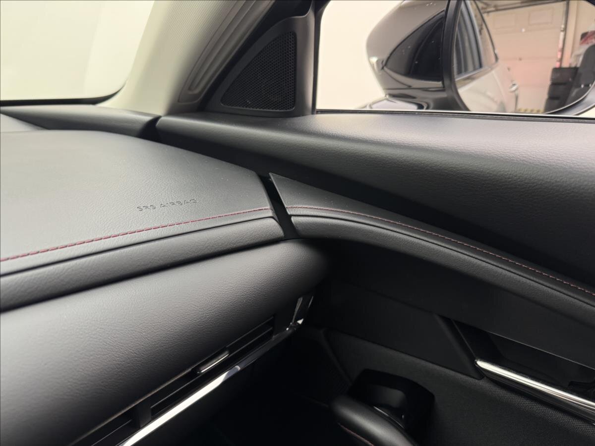 Mazda CX-30 SUV / Terénní 2,0 l 90 kw