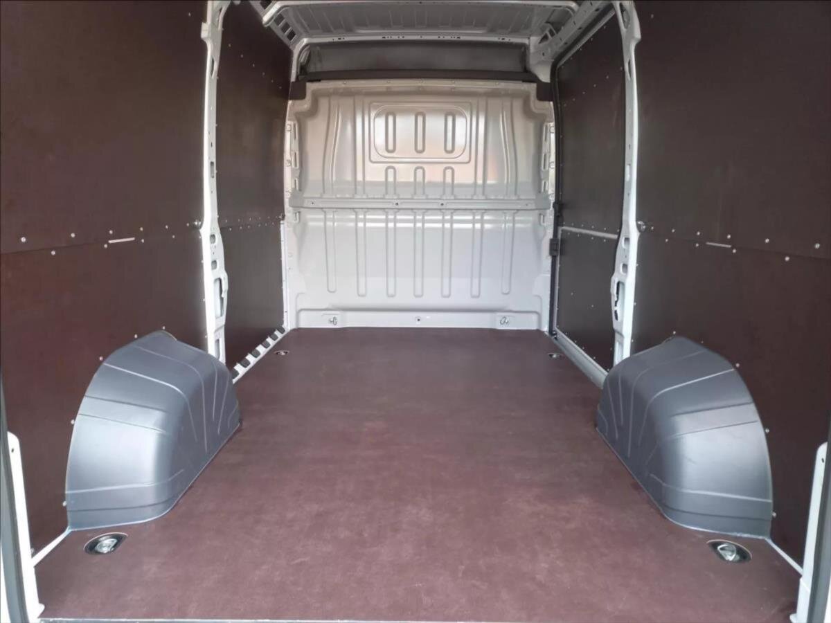 Fiat Ducato Skříň 2,2 l 132 kw