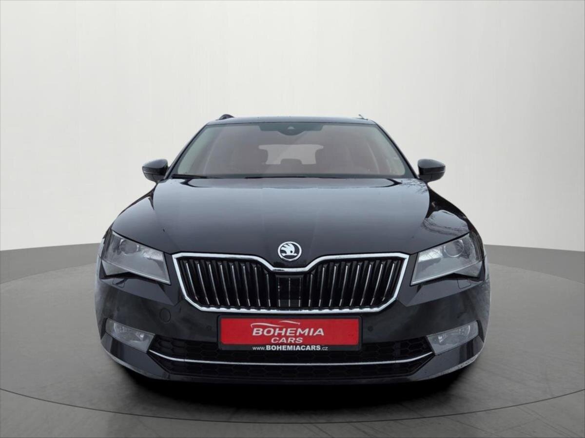 Škoda Superb Kombi 2,0 l 206 kw