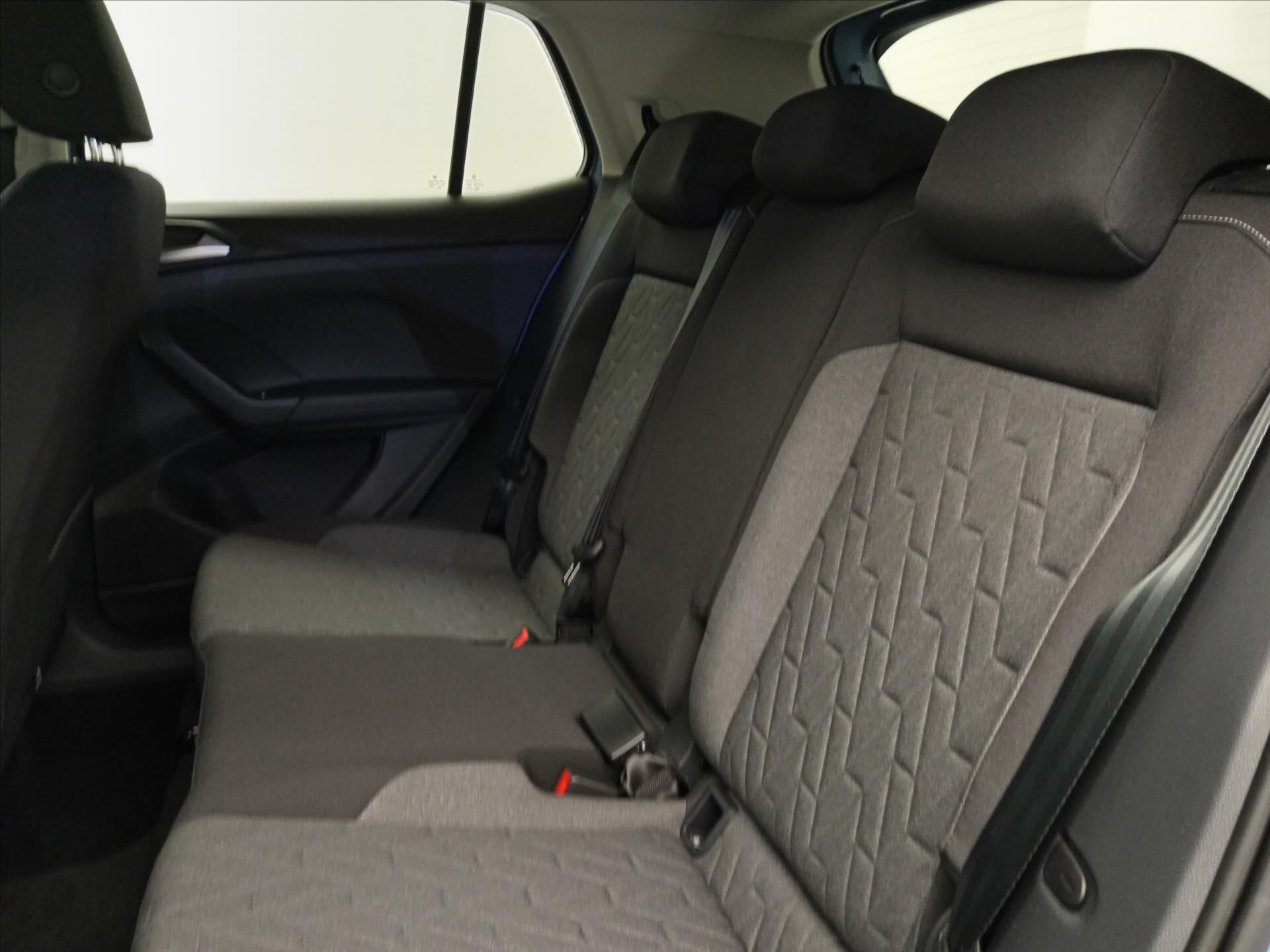 Volkswagen T-Cross SUV / Terénní 999,0 85 kw