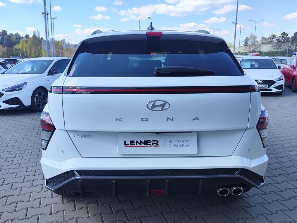 Hyundai Kona SUV / Terénní 1,6 l 145 kw