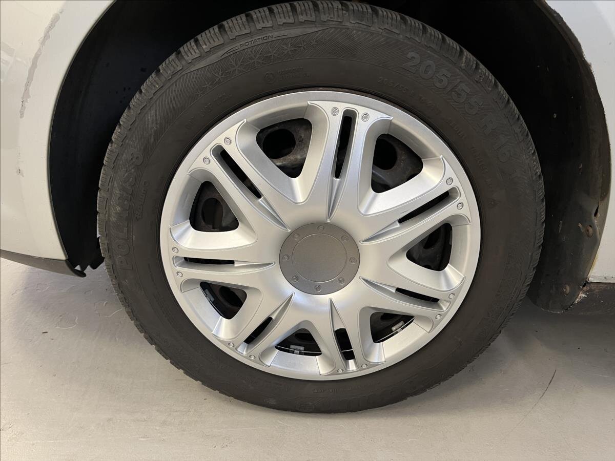 Volkswagen Touran MPV 1,6 l 75 kw