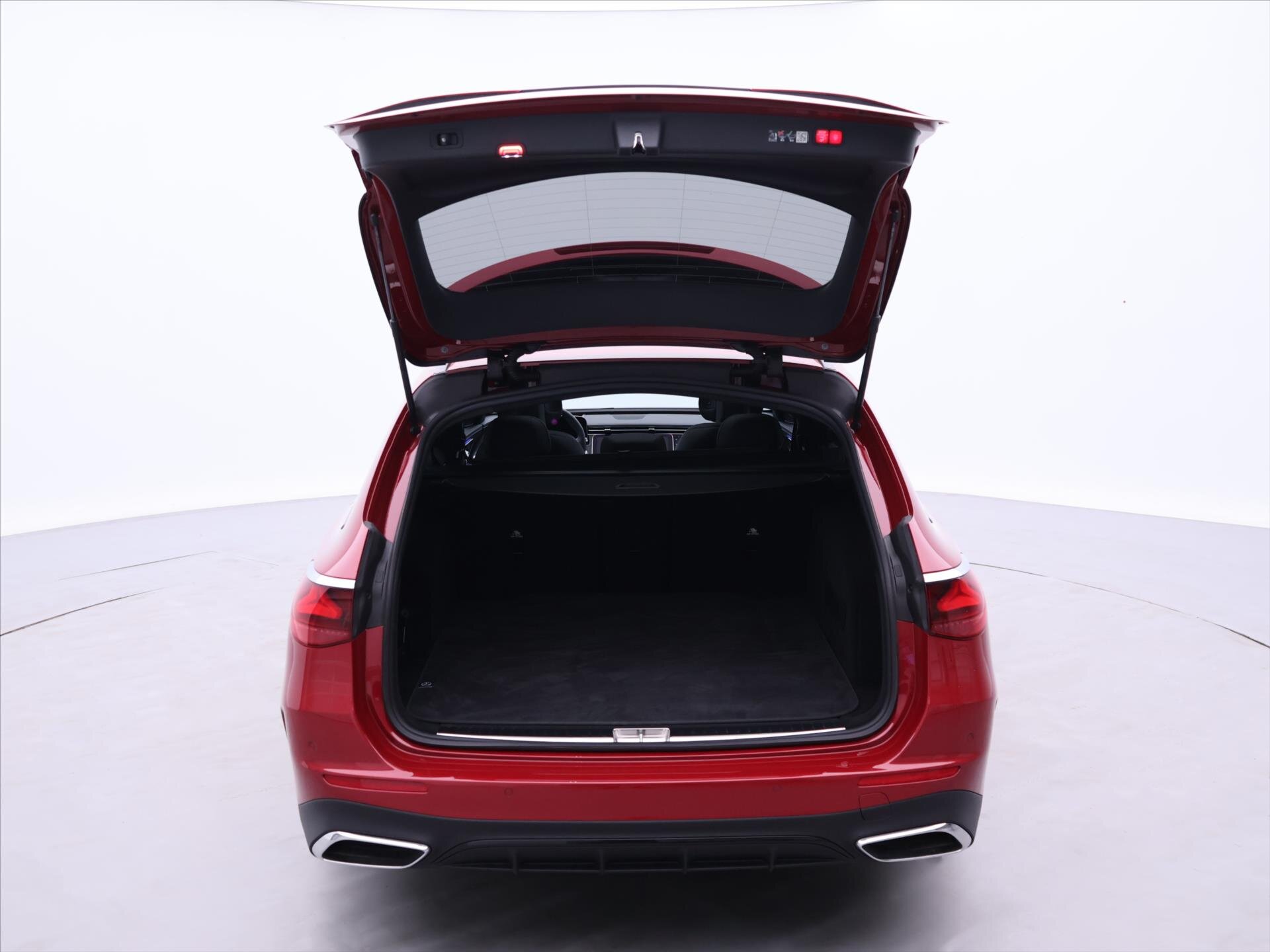 Mercedes-Benz Třídy E Kombi 2,0 l 145 kw