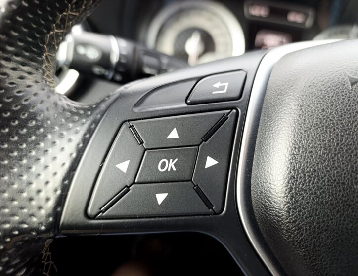 Mercedes-Benz Třídy A Kombi 1,5 l 80 kw