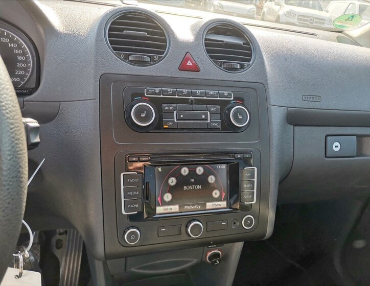 Volkswagen Caddy Pick-up 1,6 l 75 kw