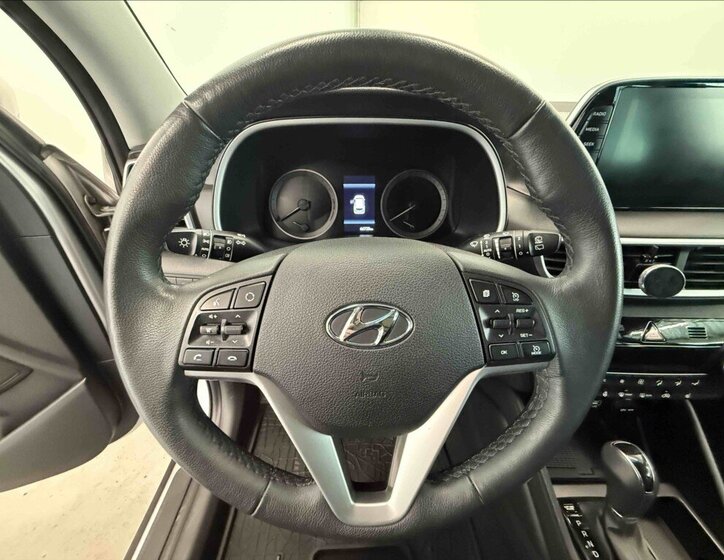 Hyundai Tucson SUV 1,6 l 100 kw