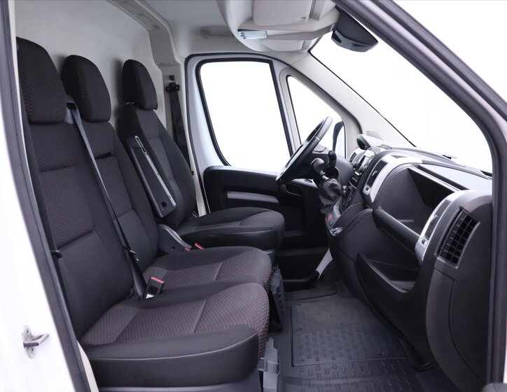 Citroën Jumper Ostatní 2,2 l 103 kw