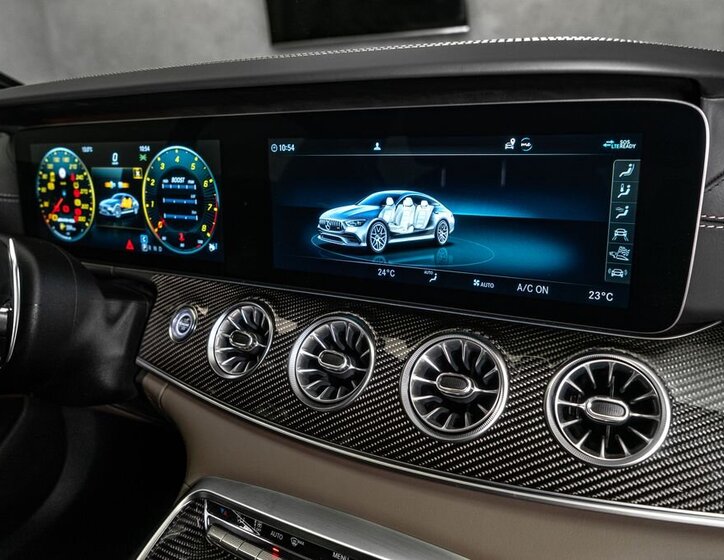 Mercedes-Benz AMG GT 18