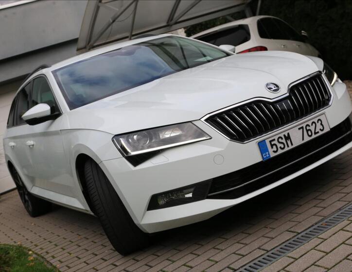 Škoda Superb 3