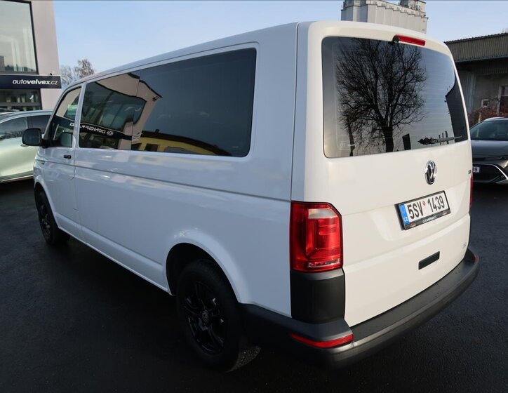 Volkswagen Transporter 4