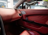 Aston Martin Vantage 13