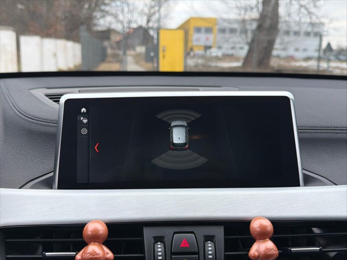 BMW X1 Kombi 2,0 l 140 kw