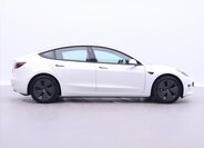 Tesla Model 3 8
