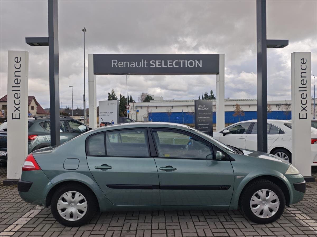 Renault Mégane Sedan / Limuzína 1,4 l 72 kw