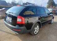 Škoda Octavia Kombi 2,0 l 103 kw