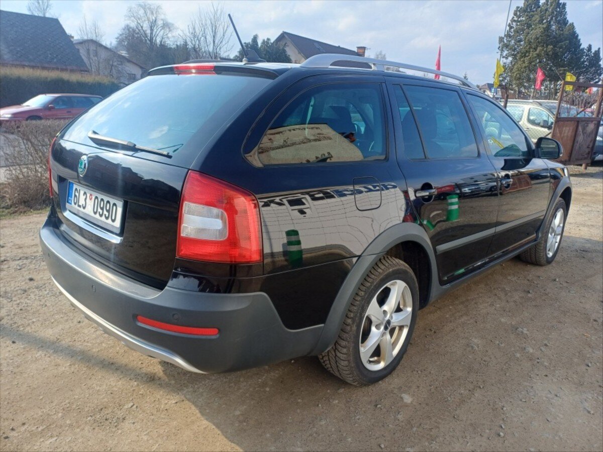Škoda Octavia Kombi 2,0 l 103 kw