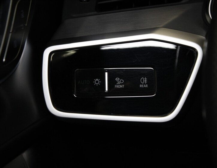 Audi A6 Sedan 3,0 l 210 kw