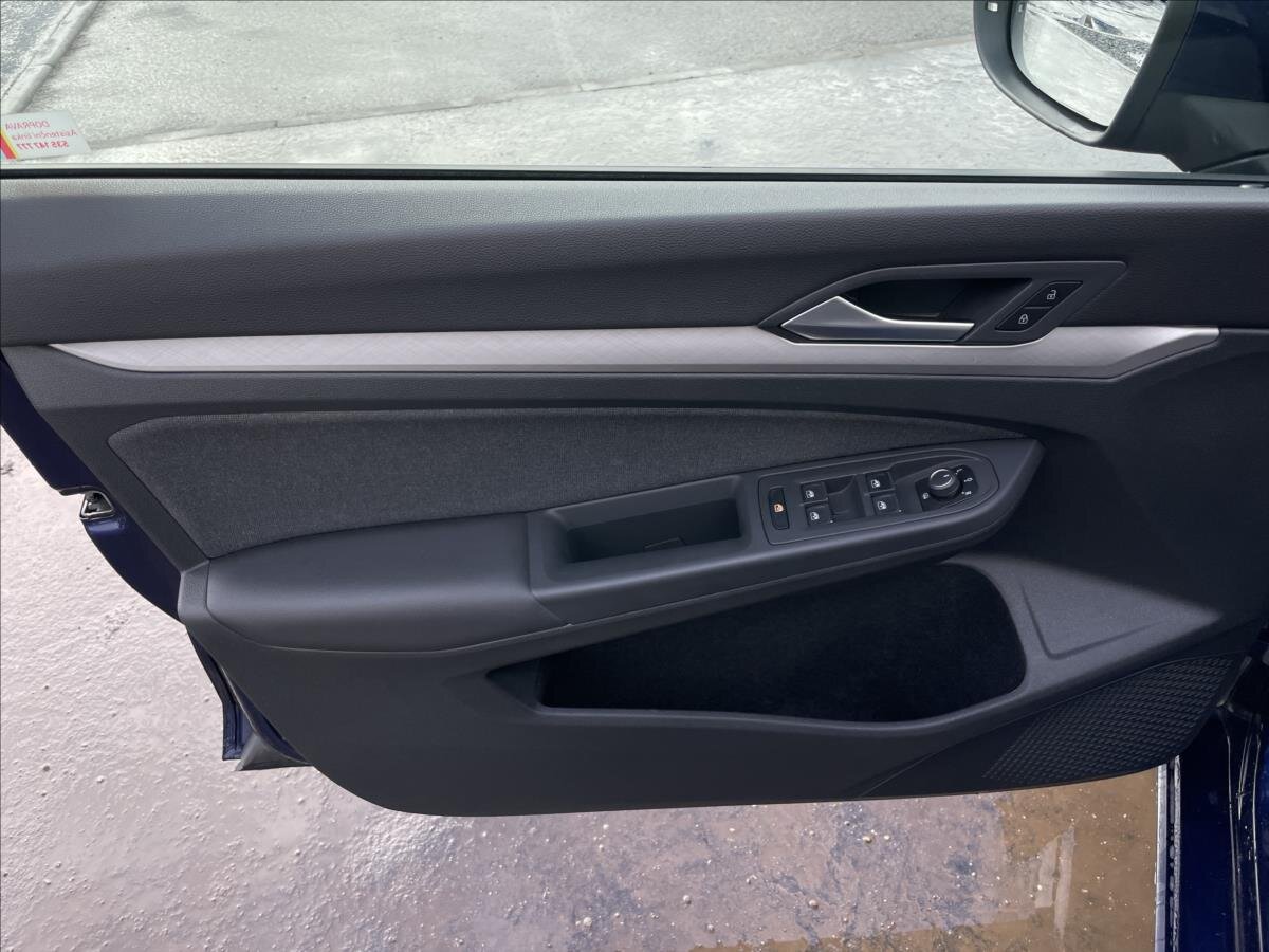 Volkswagen Golf Kombi 1,5 l 96 kw