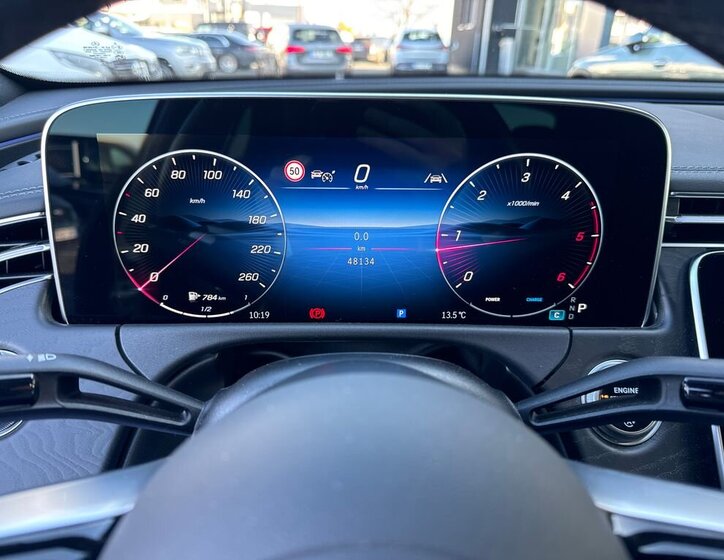 Mercedes-Benz Třídy E 9