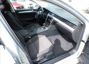 Volkswagen Passat Kombi 2,0 l 110 kw