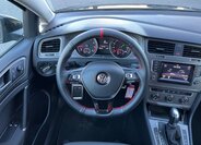 Volkswagen Golf 9