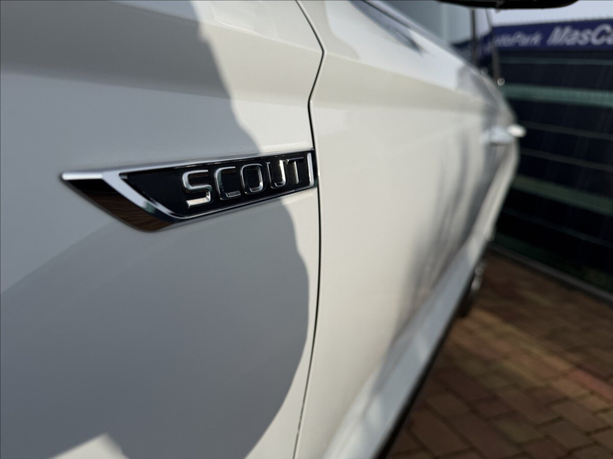 Škoda Karoq SUV / Terénní 2,0 l 140 kw