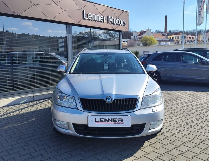 Škoda Octavia Kombi 2,0 l 103 kw