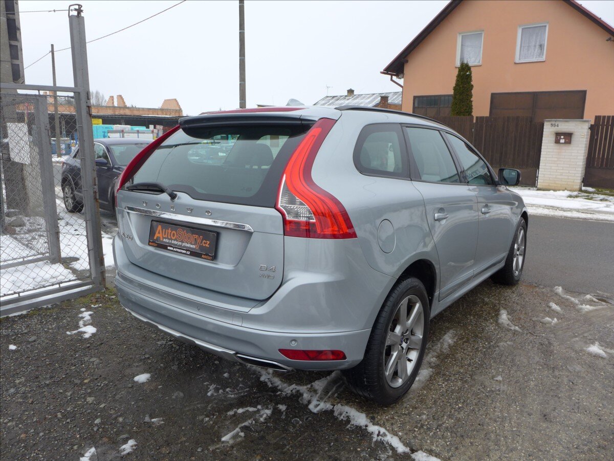 Volvo XC60 SUV 2,4 l 120 kw