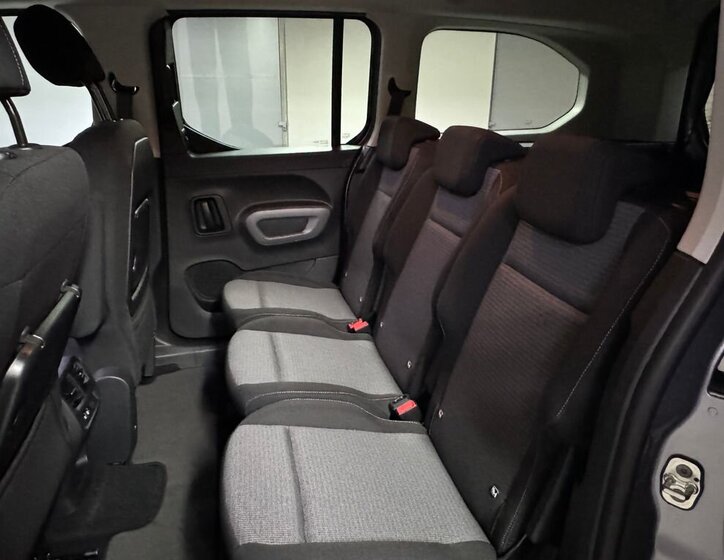 Toyota ProAce City Verso 10