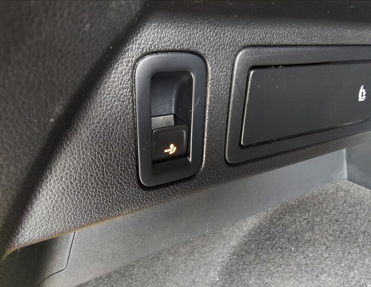 Volkswagen Tiguan Kombi 1,4 l 110 kw