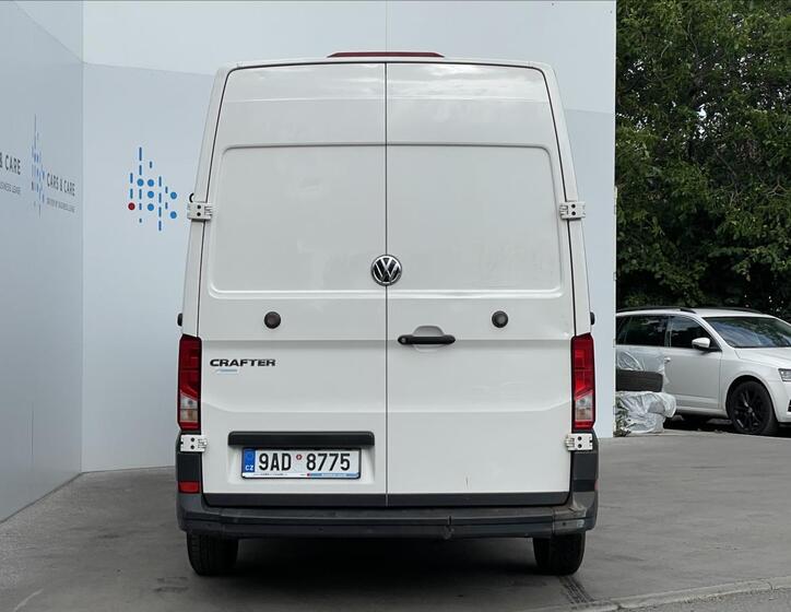 Volkswagen Crafter 18