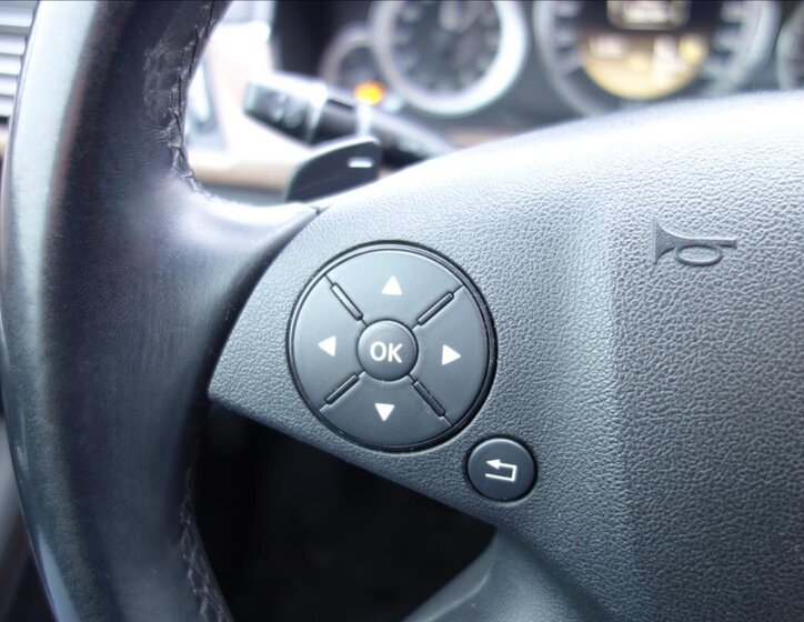 Mercedes-Benz Třídy E Kombi 3,0 l 195 kw