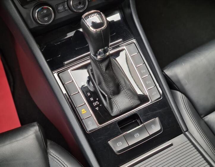 Škoda Superb Sedan 2,0 l 110 kw