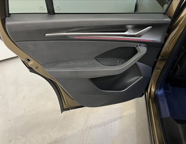 Škoda Kodiaq SUV / Terénní 2,0 l 142 kw