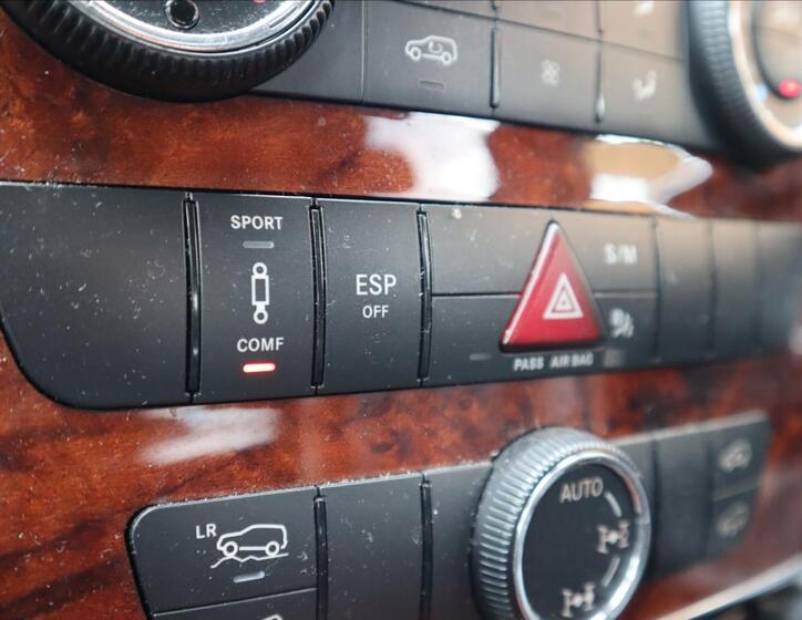 Mercedes-Benz Třídy M 15